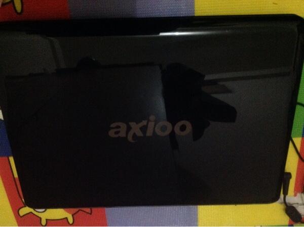 Axioo Neon HNM Model Without CPU,HDD,RAM,OS