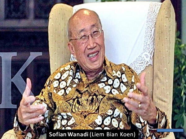 Sofian Wanadi menghina : Bikin malas orang Indonesia