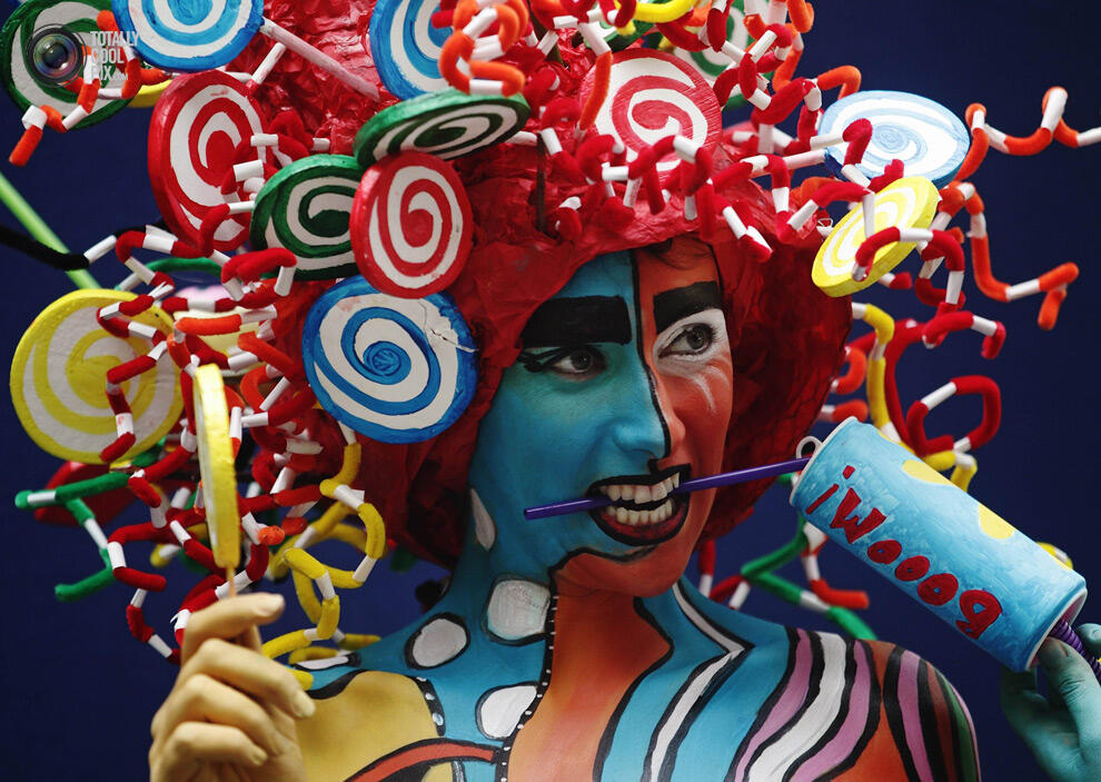 Yang Menarik Dari Festival BodyPainting Dunia 2014 Di Austria !