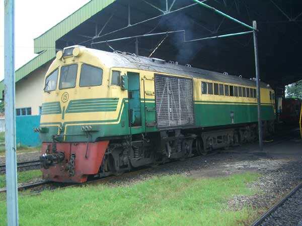 Menelusuri Jejak Perkeretaapian Ibukota