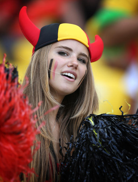 Foto-foto Suporter Belgia yang Kini Jadi Model