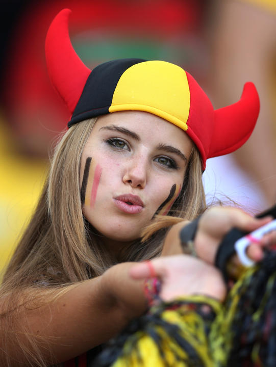 Foto-foto Suporter Belgia yang Kini Jadi Model