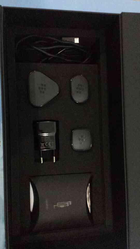 Want to Sell Blackberry BB Porsche Design P9981 (silver,nego tpis,bonus new backdoor)