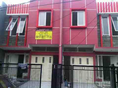 DI JUAL RUMAH 2 1/2 Lantai MINIMALIS MODERN BREND NEW