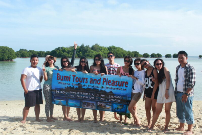 paket wisata pulau pari, pulau harapan pulau tidung dan seluruh kepulauan seribu