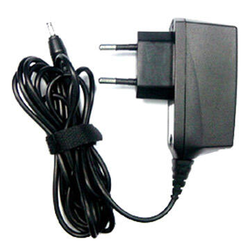 Charger pemicu permusuhan yang besar