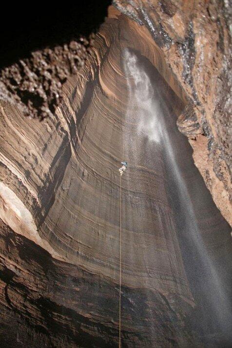 Krubera, Gua terdalam di Muka Bumi