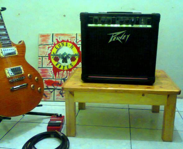 Amplifier Ampli PEAVEY RAGE 158 & Efek FX gitar DOD Supra Distortion FX55-B