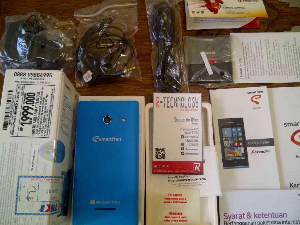 Smarfren Windows Phone 8 Ascend W1 Hadiah Quiz