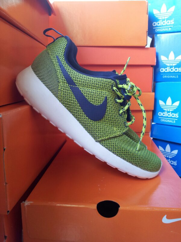 roshe run size 16