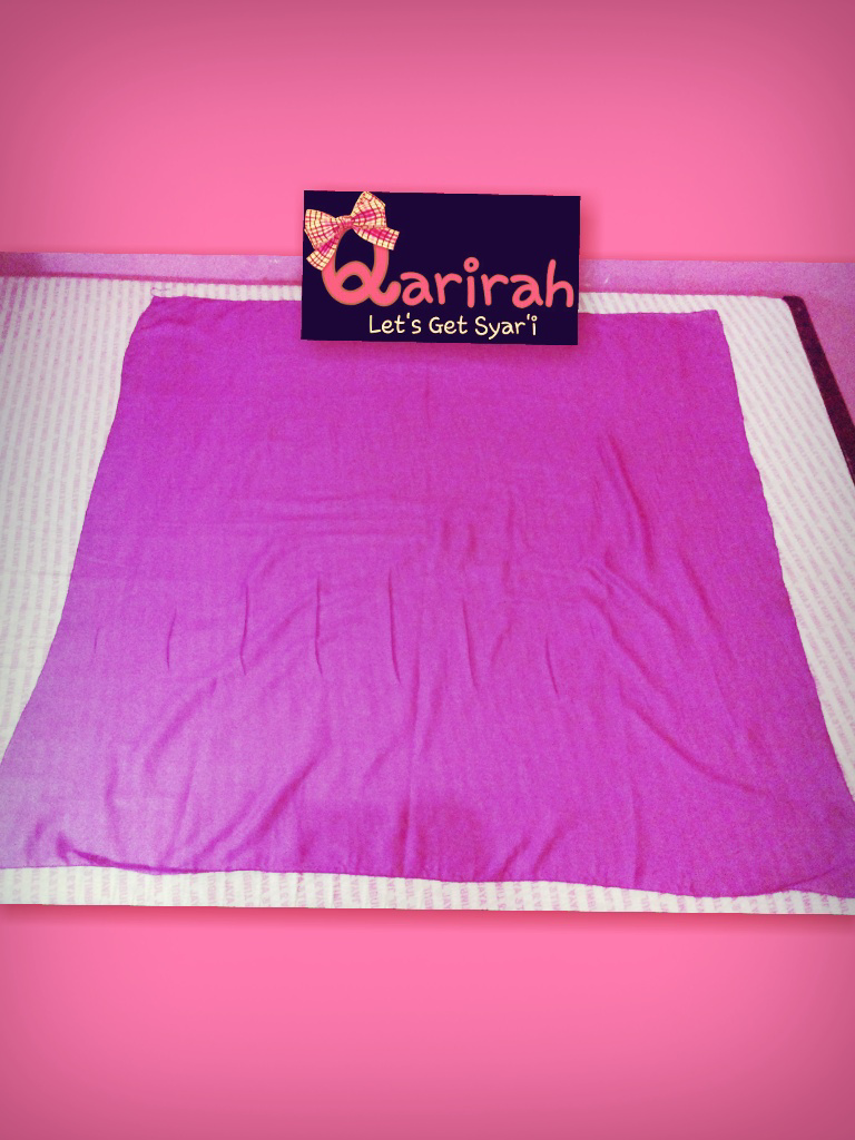 Qarirah hijab / kerudung / jilbab syar'i