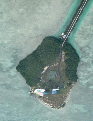 10 Bentuk Pulau Yang Paling Unik di Dunia