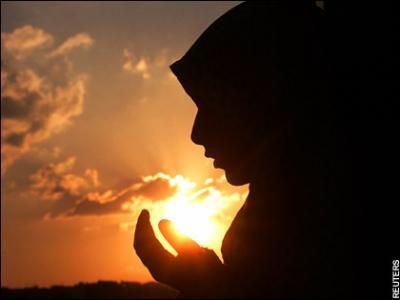 30 Keutamaan Shalat Tarawih di Bulan Ramadhan