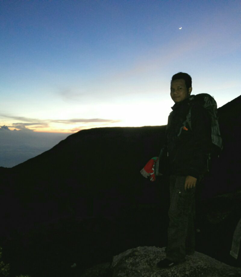 2958 mdpl Mt Gede-Pangrango