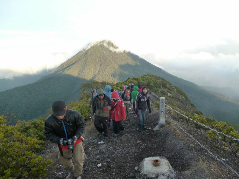 2958 mdpl Mt Gede-Pangrango