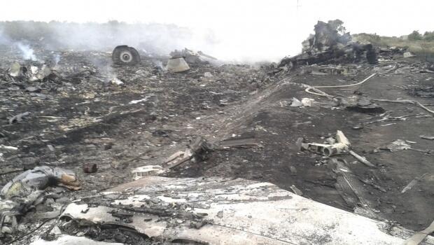 4 Penampakan Puing MH17 yang Jatuh Ditembak Roket di Ukraina