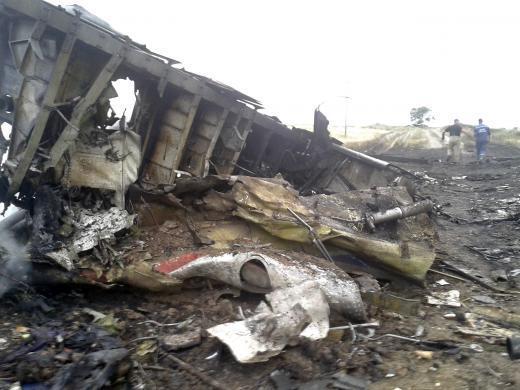 4 Penampakan Puing MH17 yang Jatuh Ditembak Roket di Ukraina