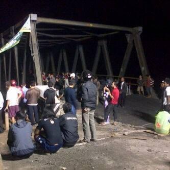 Jalur Pantura Terputus Krn Jembatan Comal ambles