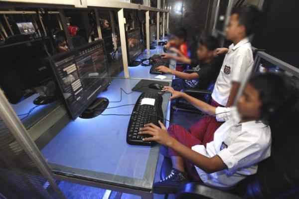 perbedaan anak jaman sekarang dan anak jaman dulu