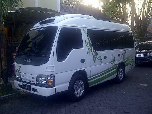 Sewa Mobil Surabaya Cv.Permata Indah Trans Surabaya