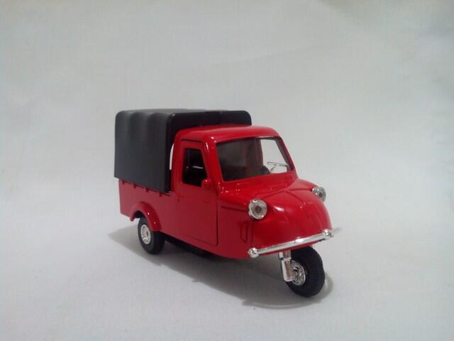 Jual Berbagai Macam Diecast / Miniatur Mobil, Truck, Bus, Berbagai Macam Model, Merk
