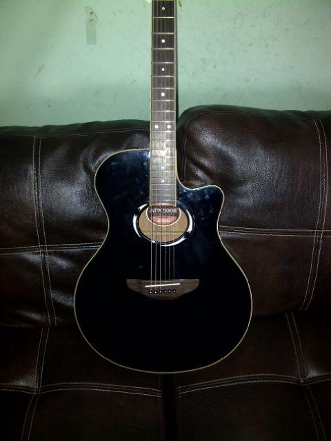 GITAR YAMAHA APX 500-II BLACK