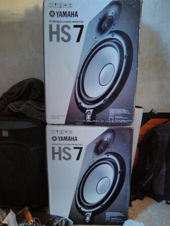 Studio Monitor Speaker / Active Speaker Yamaha HS7