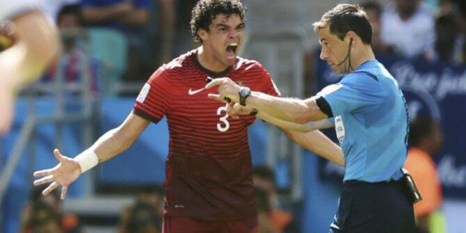 7 Pemain terburuk di Piala Dunia 2014