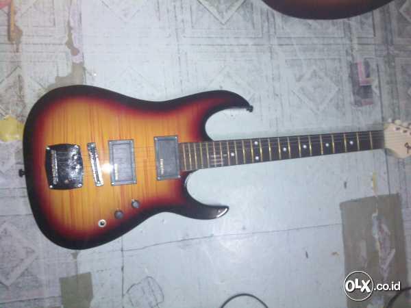 Gitar listrik untuk pemula