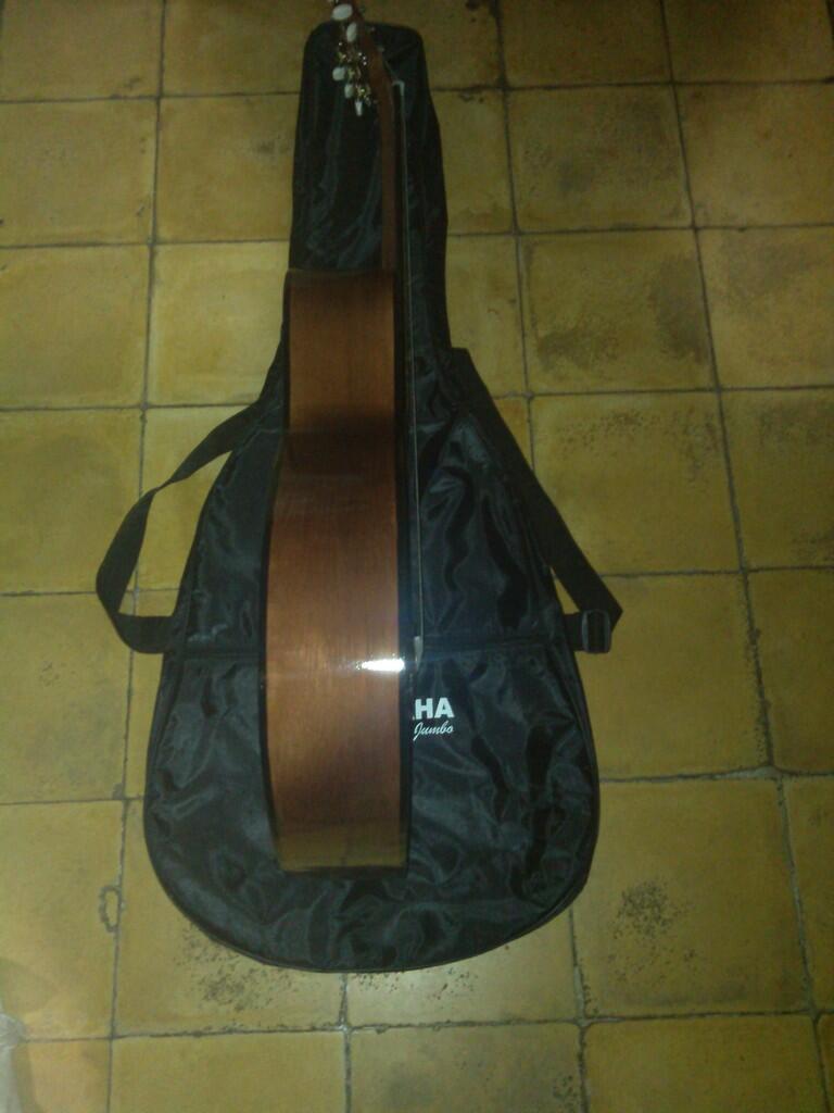 Gitar Akustik sunburst Gloss untuk pemula