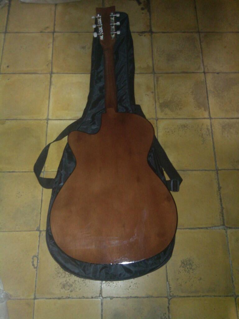 Gitar Akustik sunburst Gloss untuk pemula