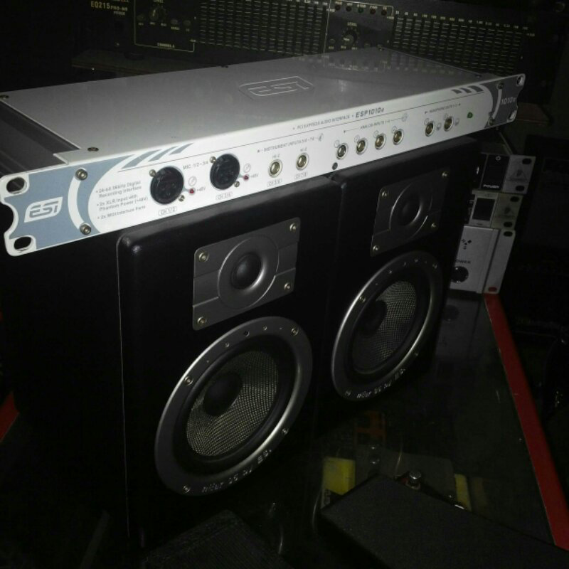 Souncard ESI 1010e dan Speaker ESI Near05