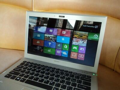 lightest ultrabook sony vaio pro 13 t i5 ssd + hybrid 500gb hdd palembang