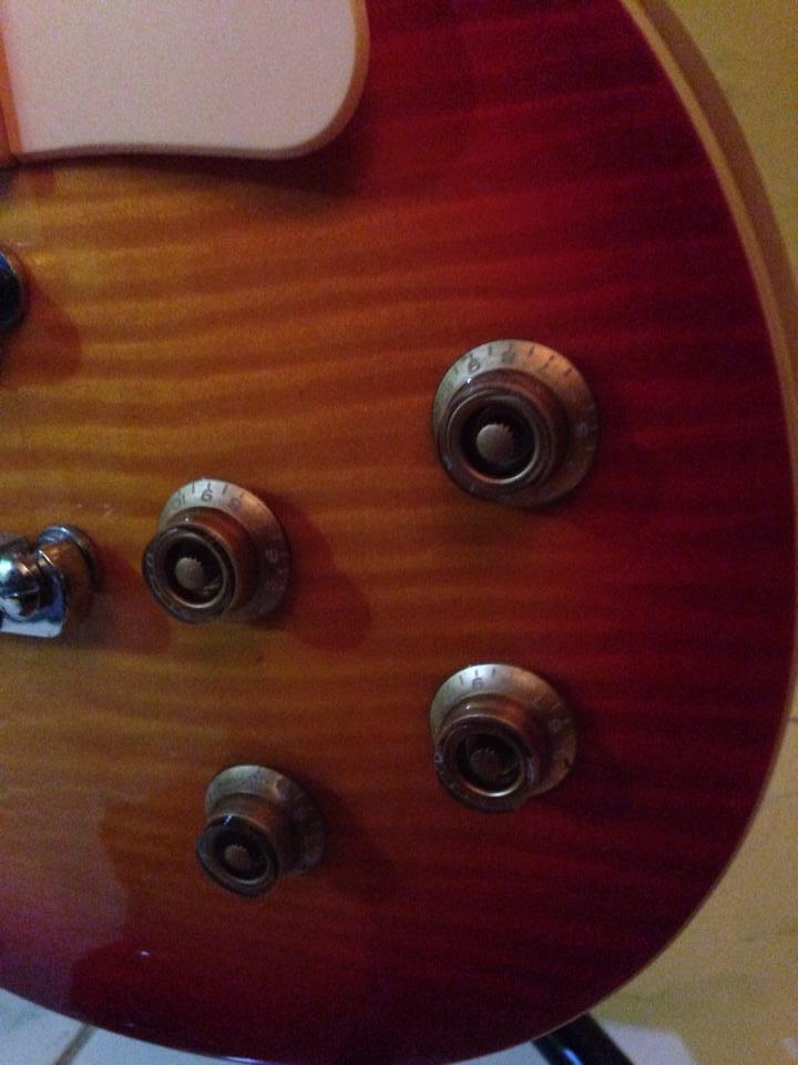 WTS Guitar electric/listrik Lespaul pabrikan murah terawat like new