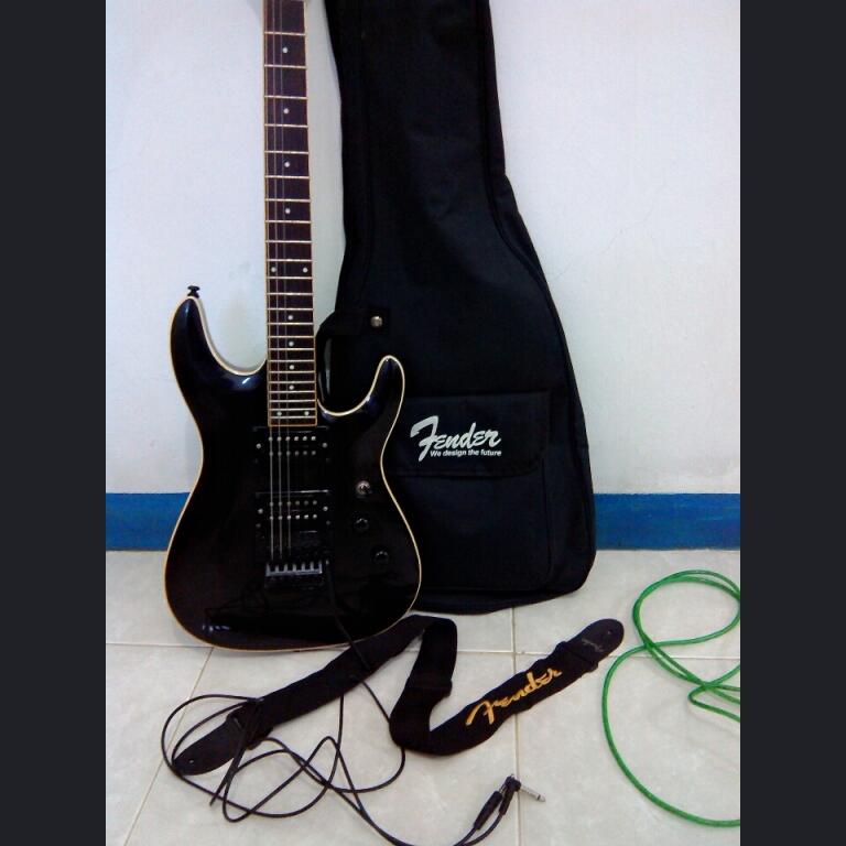 GITAR ELEKTRIK ROCKWELL DG 22 MULUS 2 KALI PAKAI + BANYAK BONUSNYA ! MUMER MASUK GANS