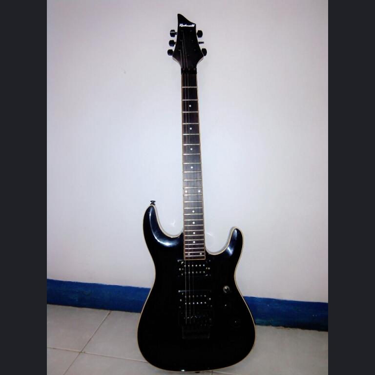 GITAR ELEKTRIK ROCKWELL DG 22 MULUS 2 KALI PAKAI + BANYAK BONUSNYA ! MUMER MASUK GANS