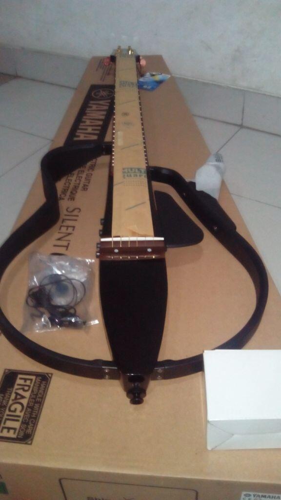 (BU) Jual Yamaha Guitar Silent SLG 110 SBM NEW!!!