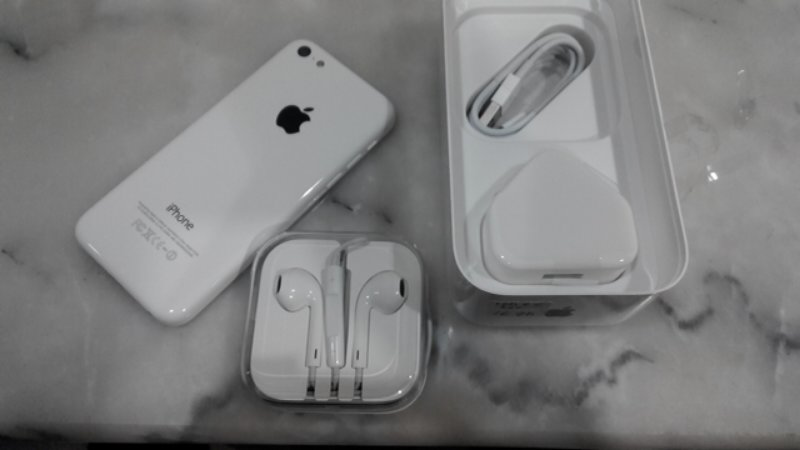 IPHONE 5C 16 gb WHITE PAKE SEBULAN
