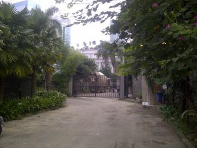for rent house in mega kuningan