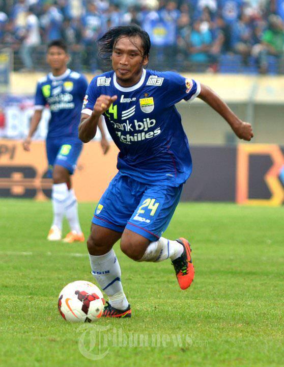 &#91;HOT NEWS&#93; Bintang Persib Tertipu Cewek Fiktif
