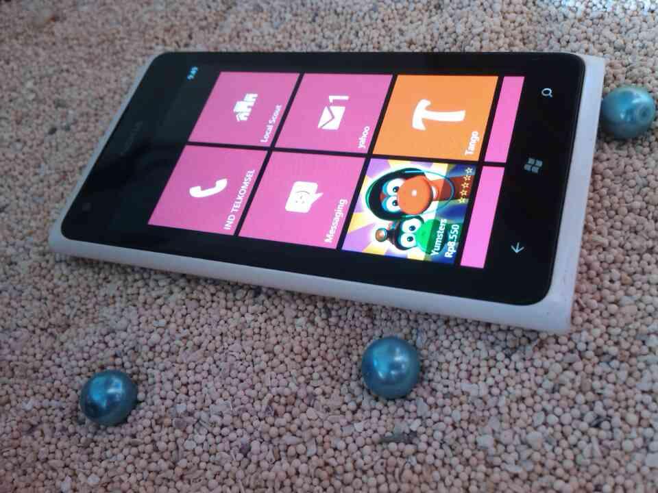 LUMIA 900 WHITE BANDUNG