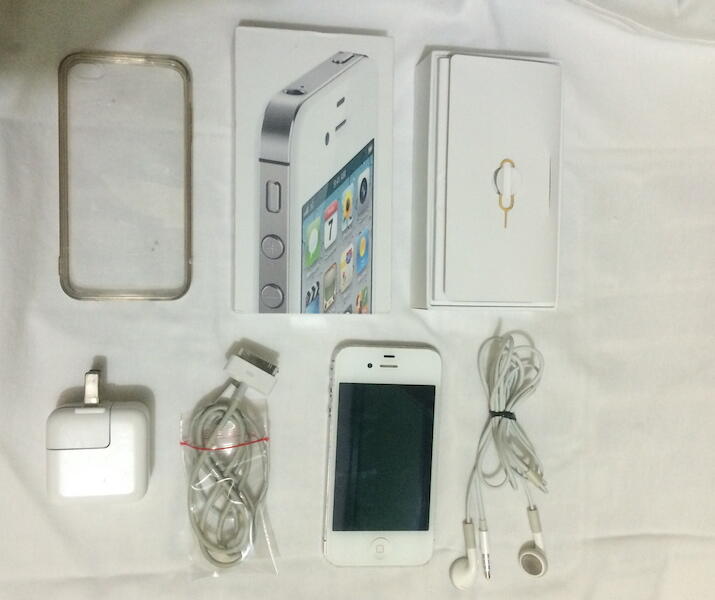 DIJUAL IPHONE 4S 32GB WHITE
