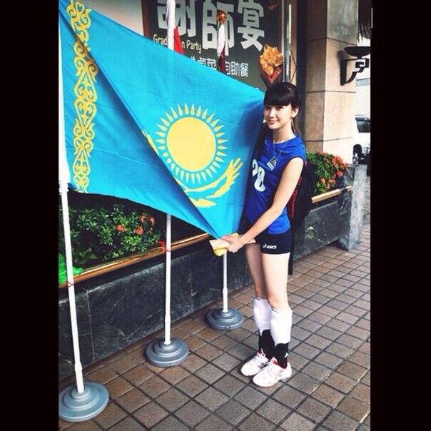 Cantiknya Sabina Altynbekova, Atlit Bola Voly Kazakhstan