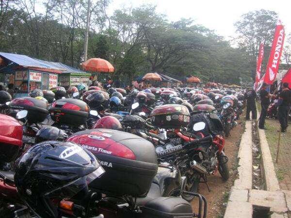 Hal Yang paling menyebalkan pada saat berkendara motor