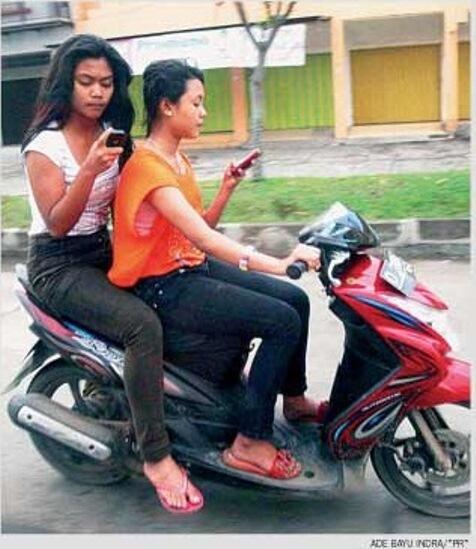 Hal Yang paling menyebalkan pada saat berkendara motor