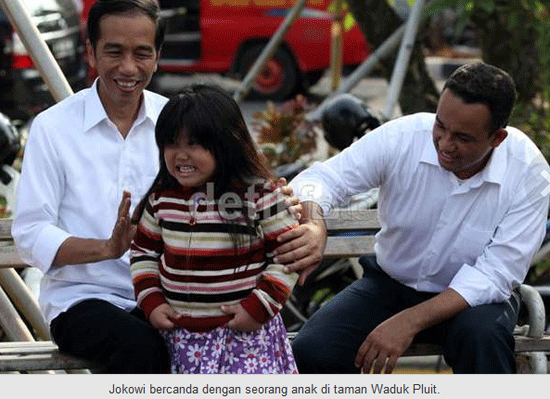 Semua serius nunggu hasil KPU, JKW malah nongkrong di waduk Pluit.