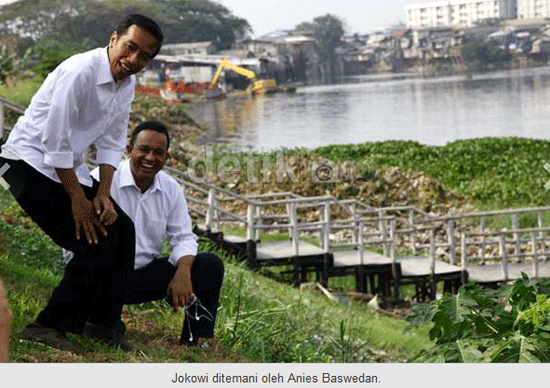 Semua serius nunggu hasil KPU, JKW malah nongkrong di waduk Pluit.