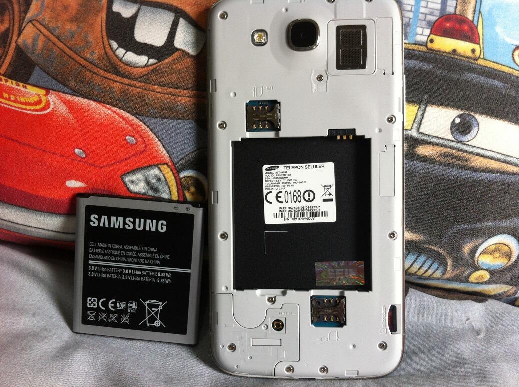 For Sale : SAMSUNG GALAXY MEGA 5,8"