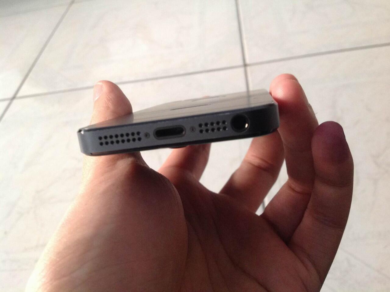 iphone 5 black 64 giga softbank free rsim fullset