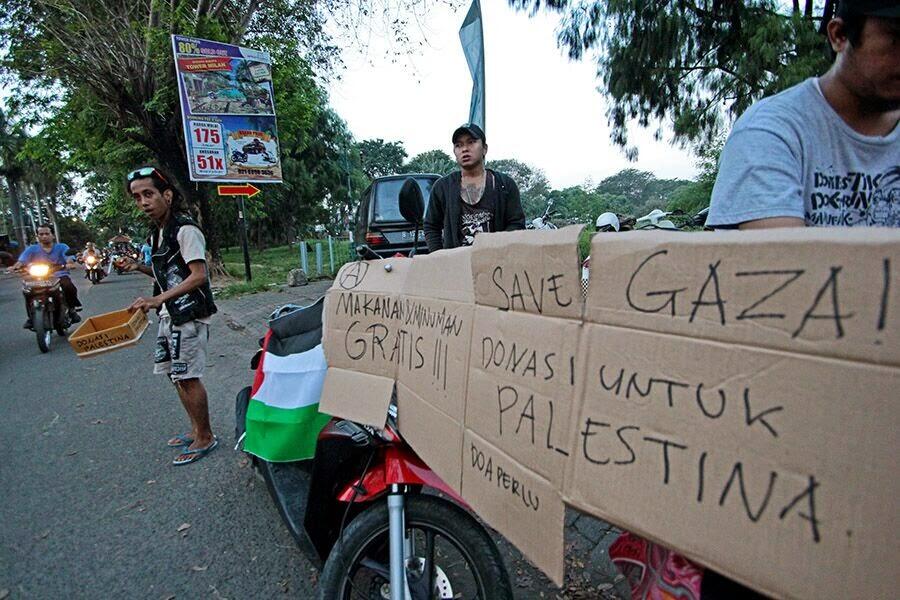 Ketika Anak Punk Peduli Palestina, Bagaimana Dengan Agan ?